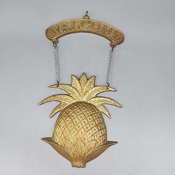 VINTAGE Solid Brass Pineapple Fruit Welcome Sign Door Hanging Plaque MCM Decor - Picture 1 of 5